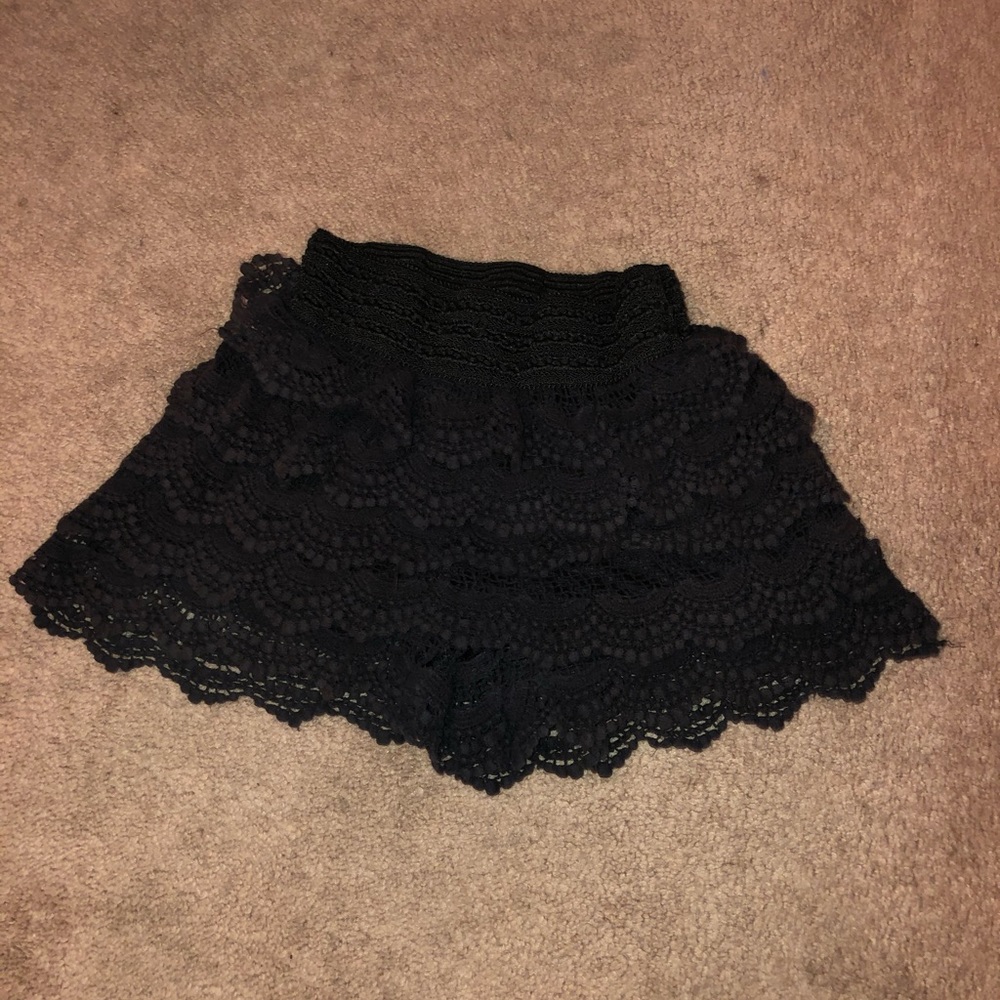 Black ruffle shorts